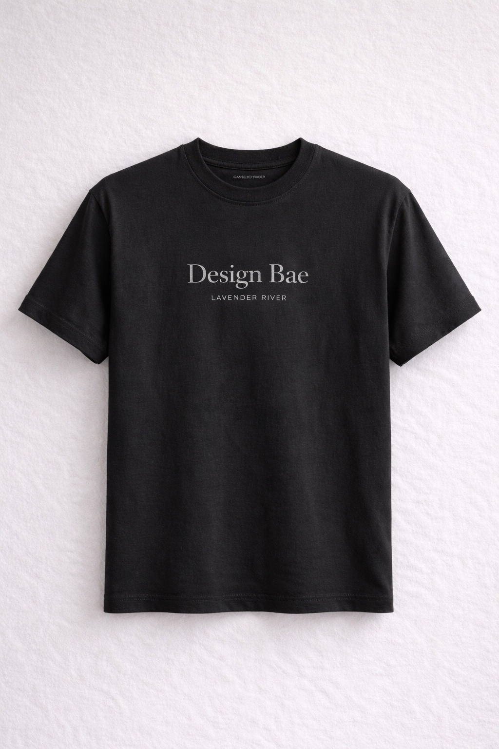 Black Design Bae tee